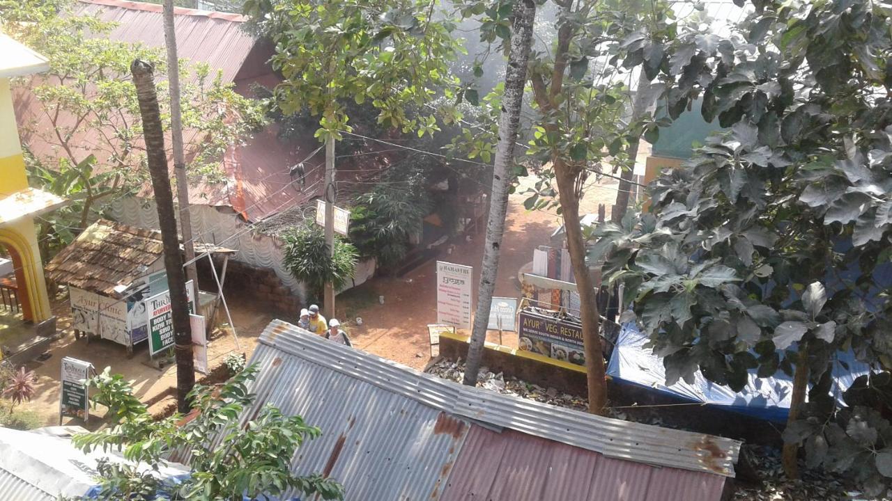 Hotel Baby House Varkala Exterior foto