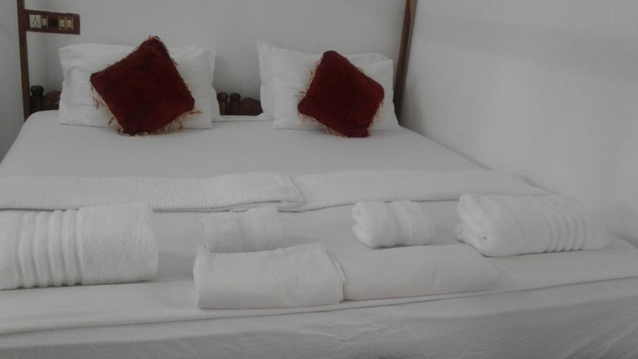 Hotel Baby House Varkala Exterior foto